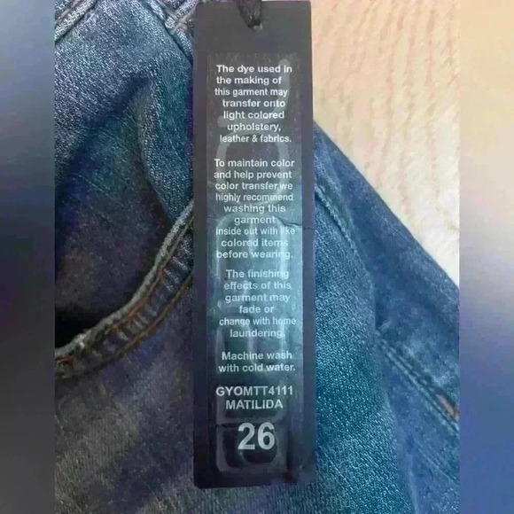 Joe’s Jeans Matilda NWT Women’s Shorts. Denim Size 26. - Picture 5 of 7